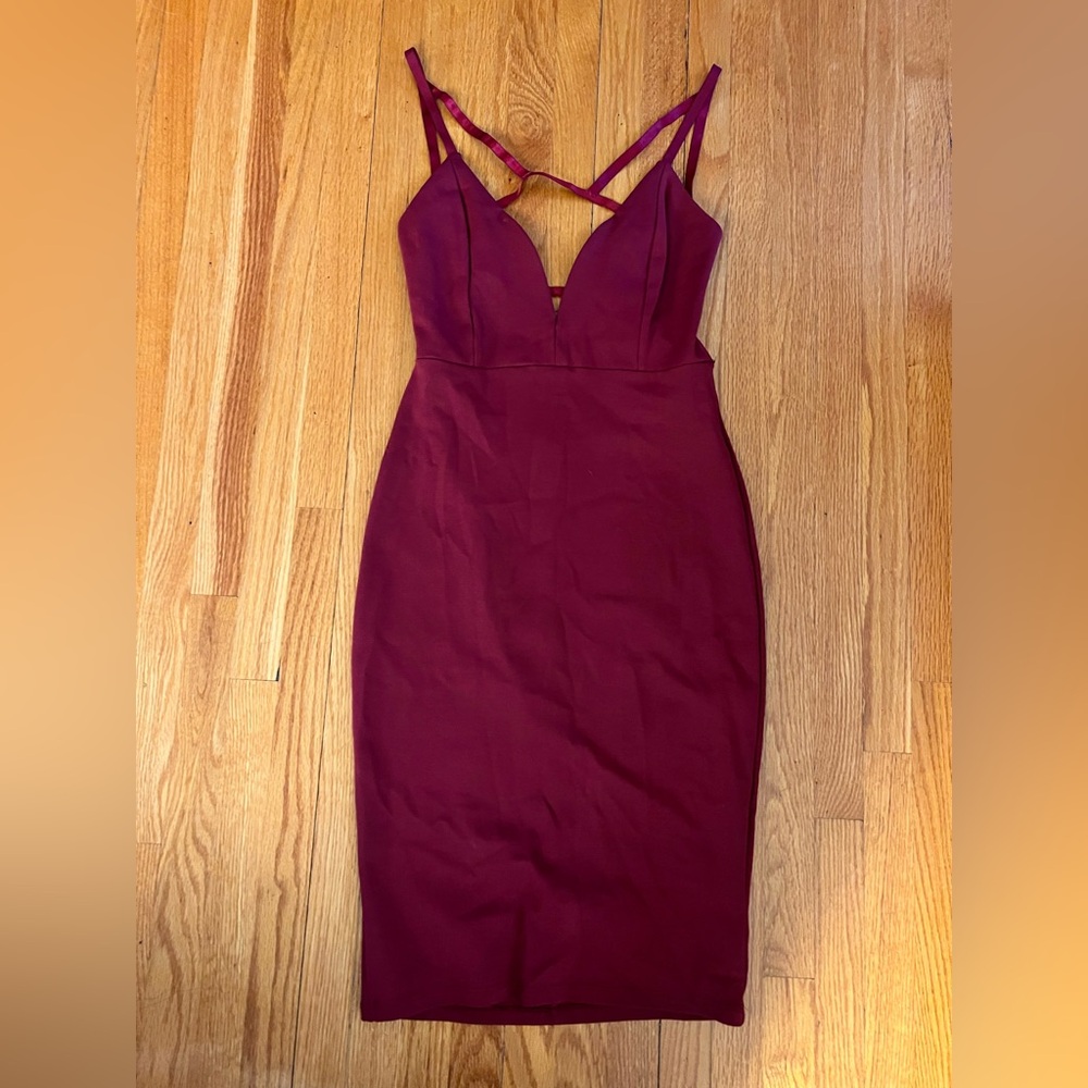 Solemio Red Bodycon Cocktail Dress Plunge Neck